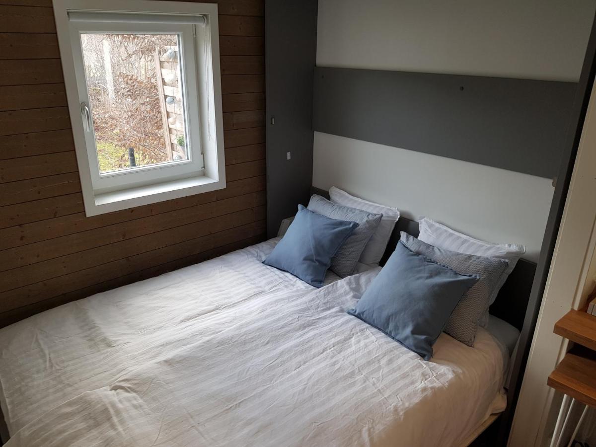 Вилла Lillhuset Naera Stockholm Tungelsta Экстерьер фото