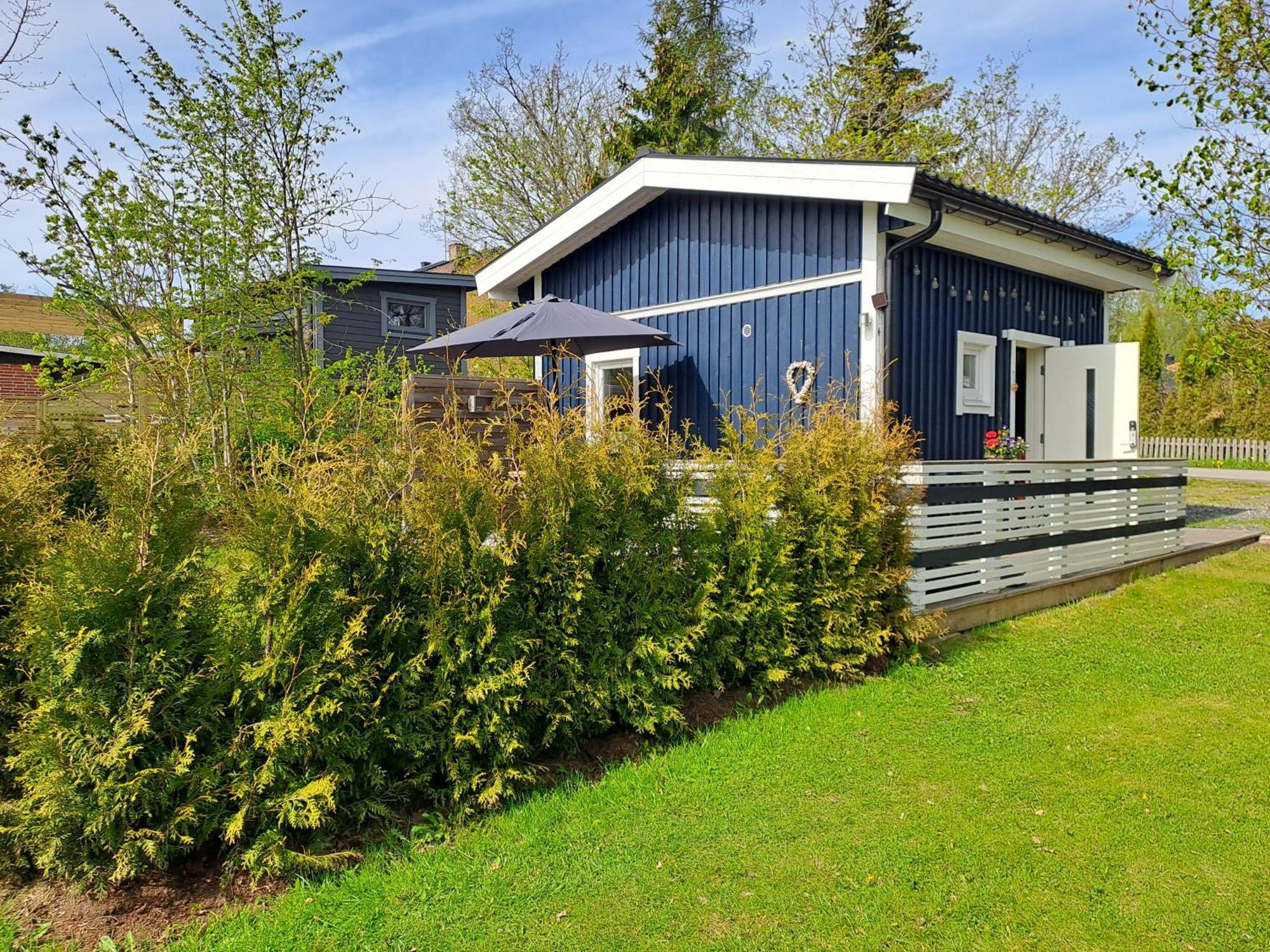 Вилла Lillhuset Naera Stockholm Tungelsta Экстерьер фото